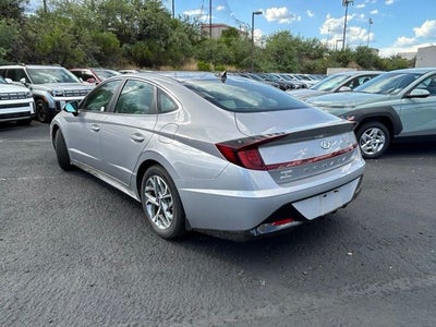 2023 Hyundai Sonata Hybrid Limited