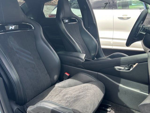 2022 Hyundai Elantra N Base