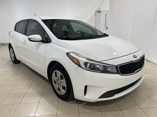 2017 Kia Forte5 LX
