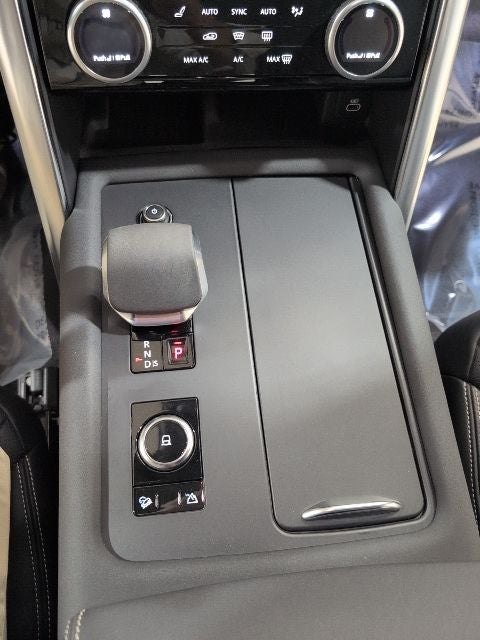 2022 Land Rover Discovery S R-Dynamic