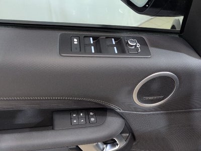 2022 Land Rover Discovery S R-Dynamic