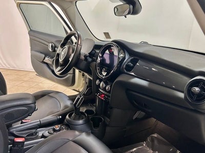 2022 MINI Cooper Cooper