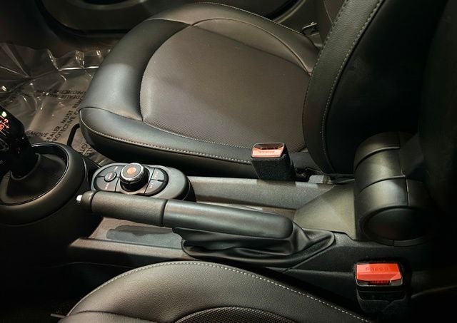 2022 MINI Cooper Cooper