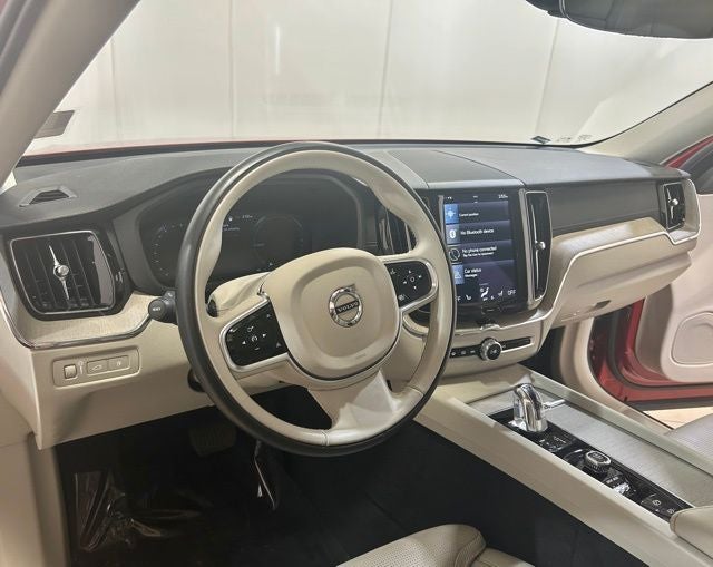 2018 Volvo XC60 Hybrid T8 Inscription