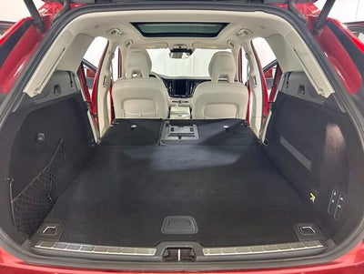 2018 Volvo XC60 Hybrid T8 Inscription