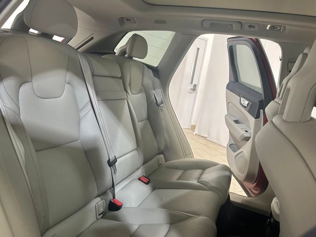 2018 Volvo XC60 Hybrid T8 Inscription