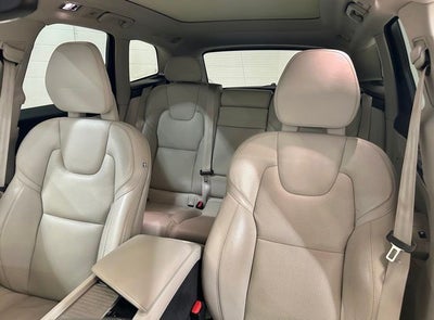 2018 Volvo XC60 Hybrid T8 Inscription