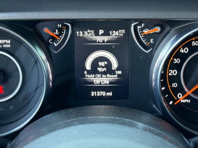 2022 Jeep Gladiator Sport