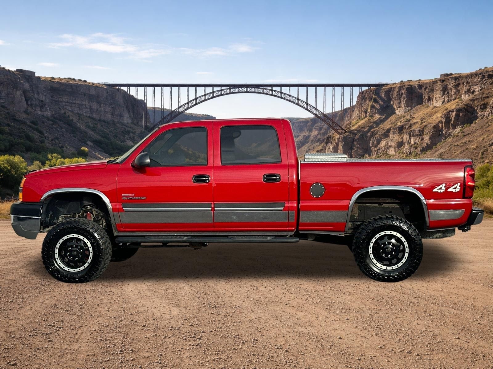 2004 Chevrolet Silverado 2500HD LS
