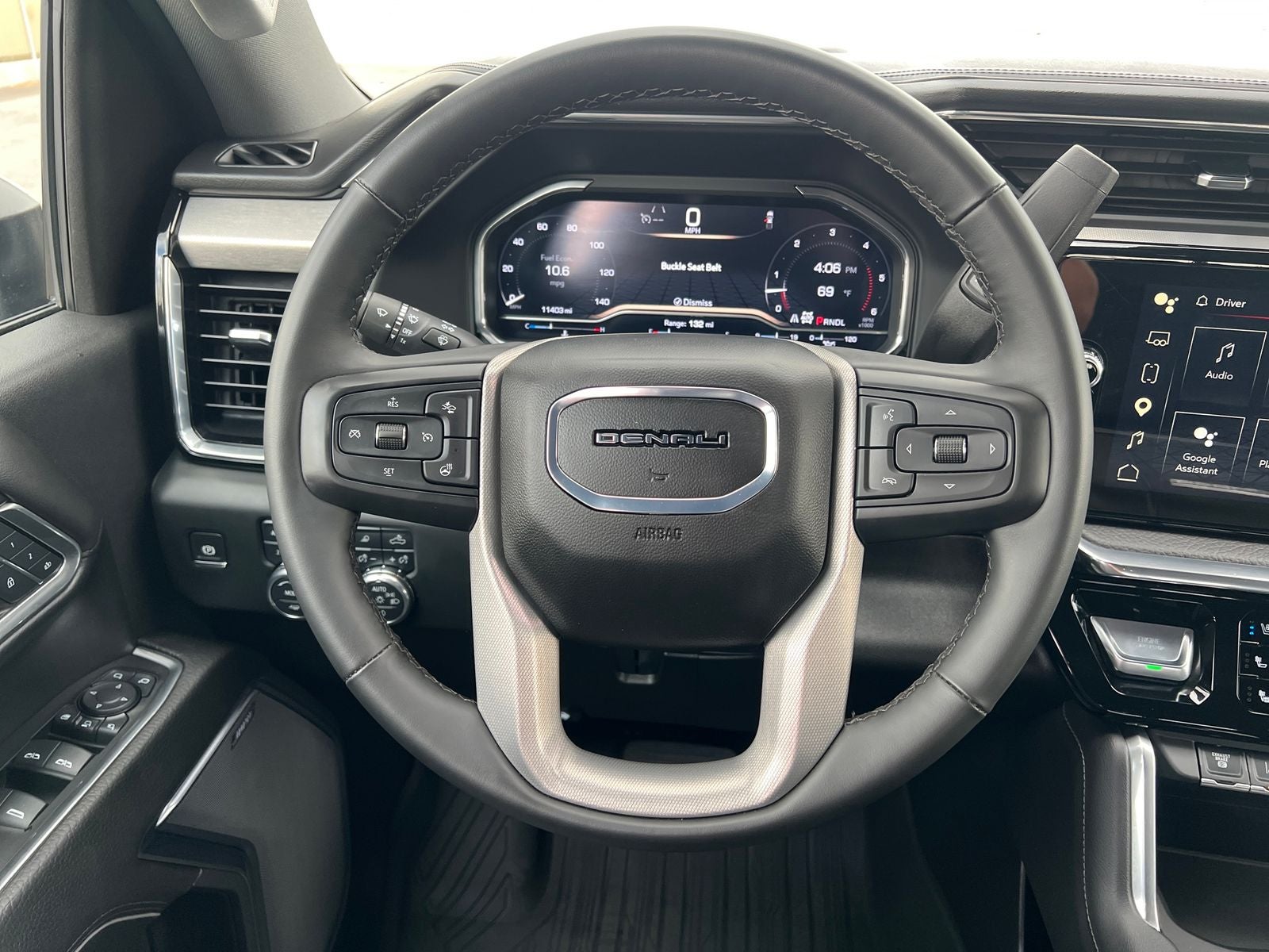 2024 GMC Sierra 3500HD Denali