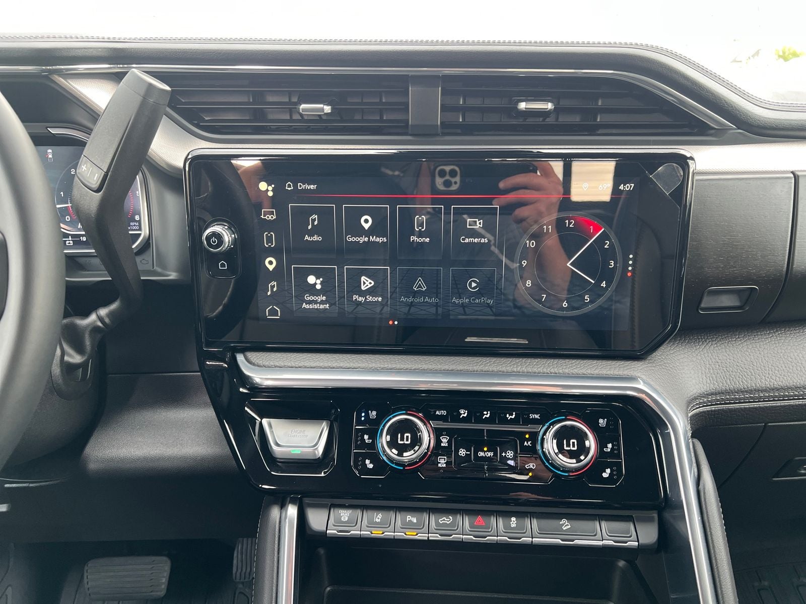 2024 GMC Sierra 3500HD Denali