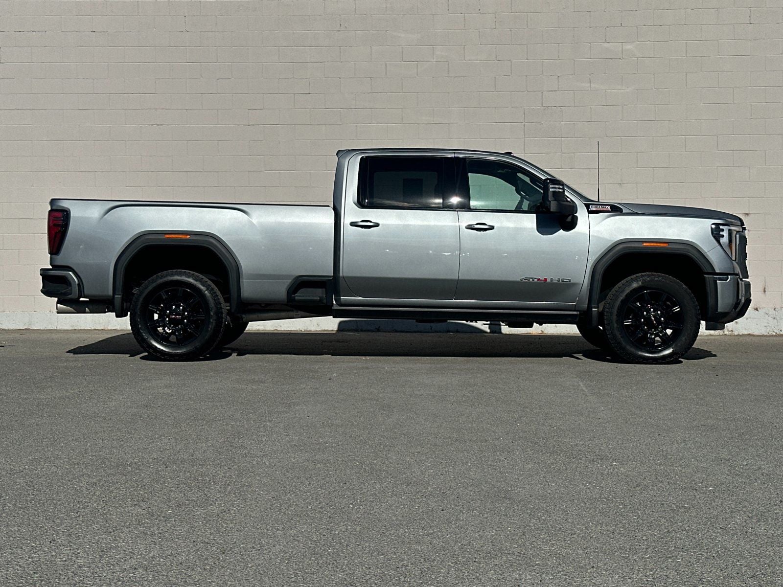 2025 GMC Sierra 3500HD AT4