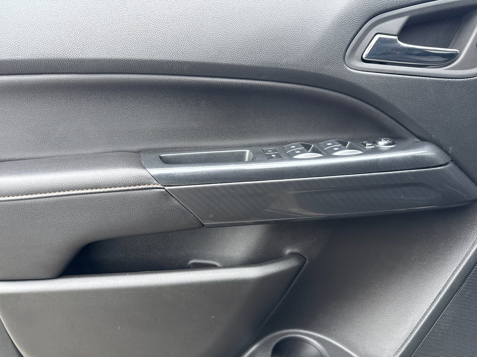 2022 GMC Canyon AT4 w/Leather