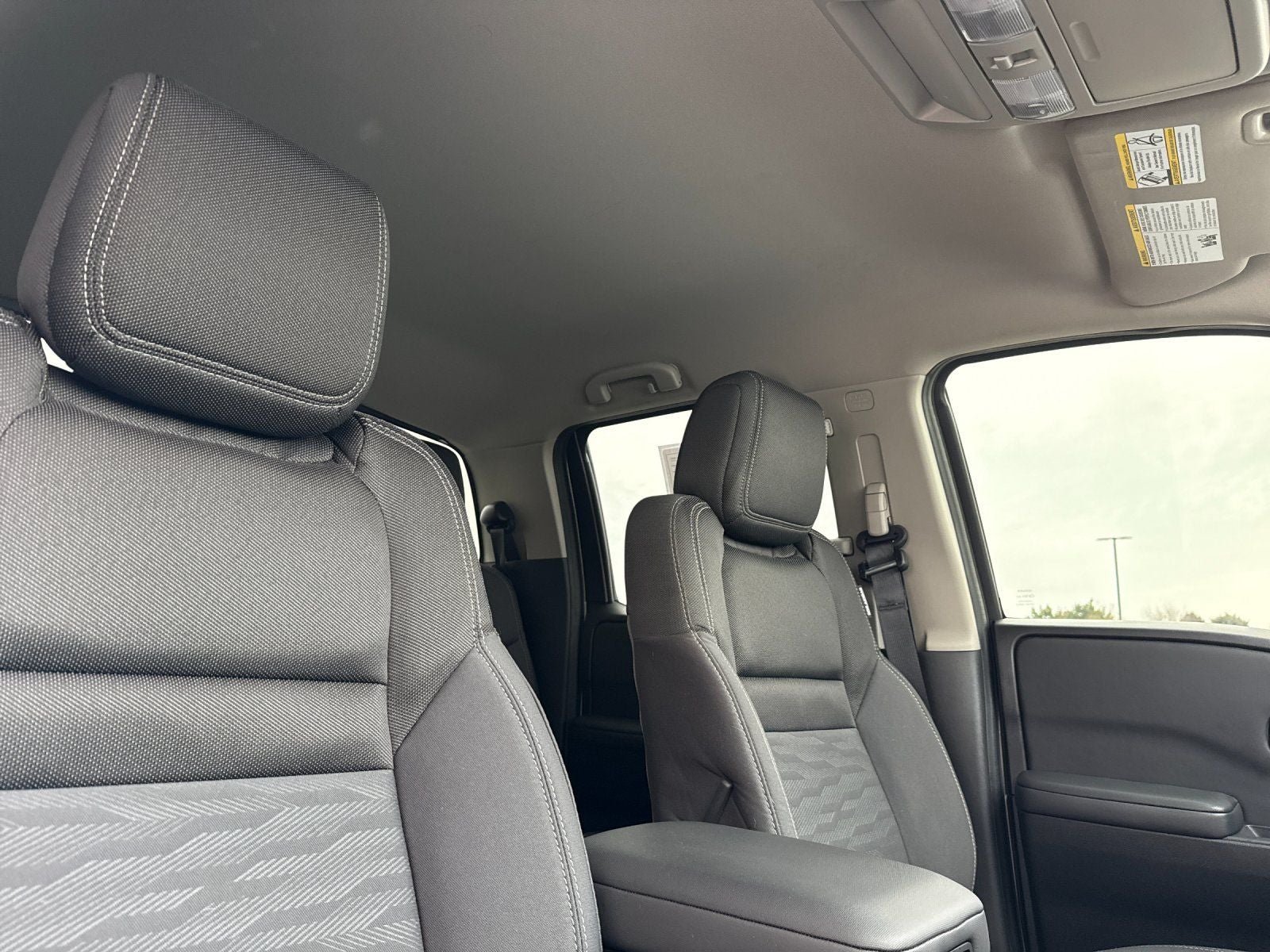 2024 Nissan Frontier SV