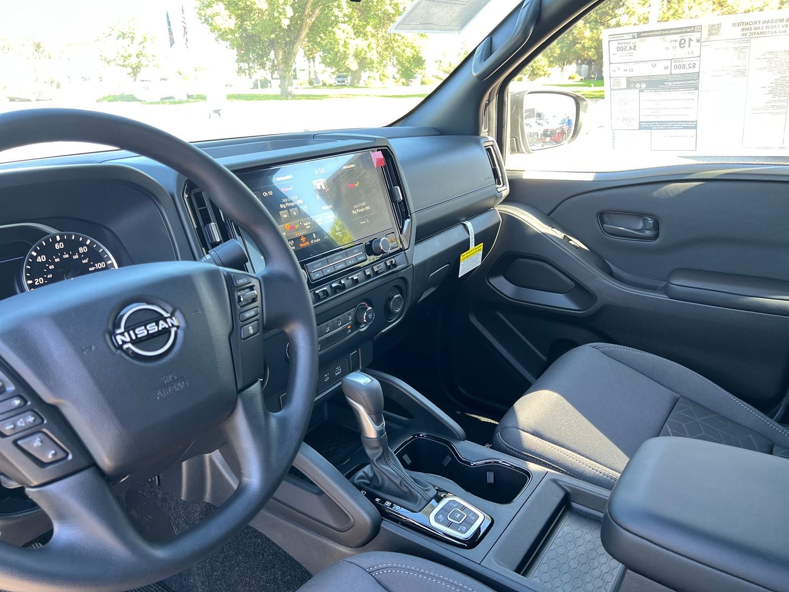 2026 Nissan Frontier SV
