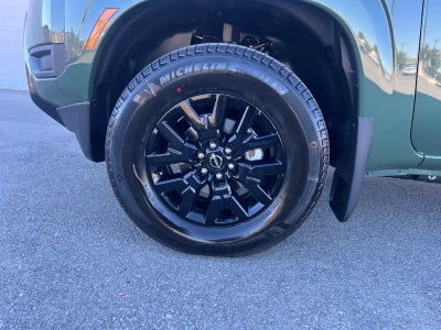 2027 Nissan Frontier SV