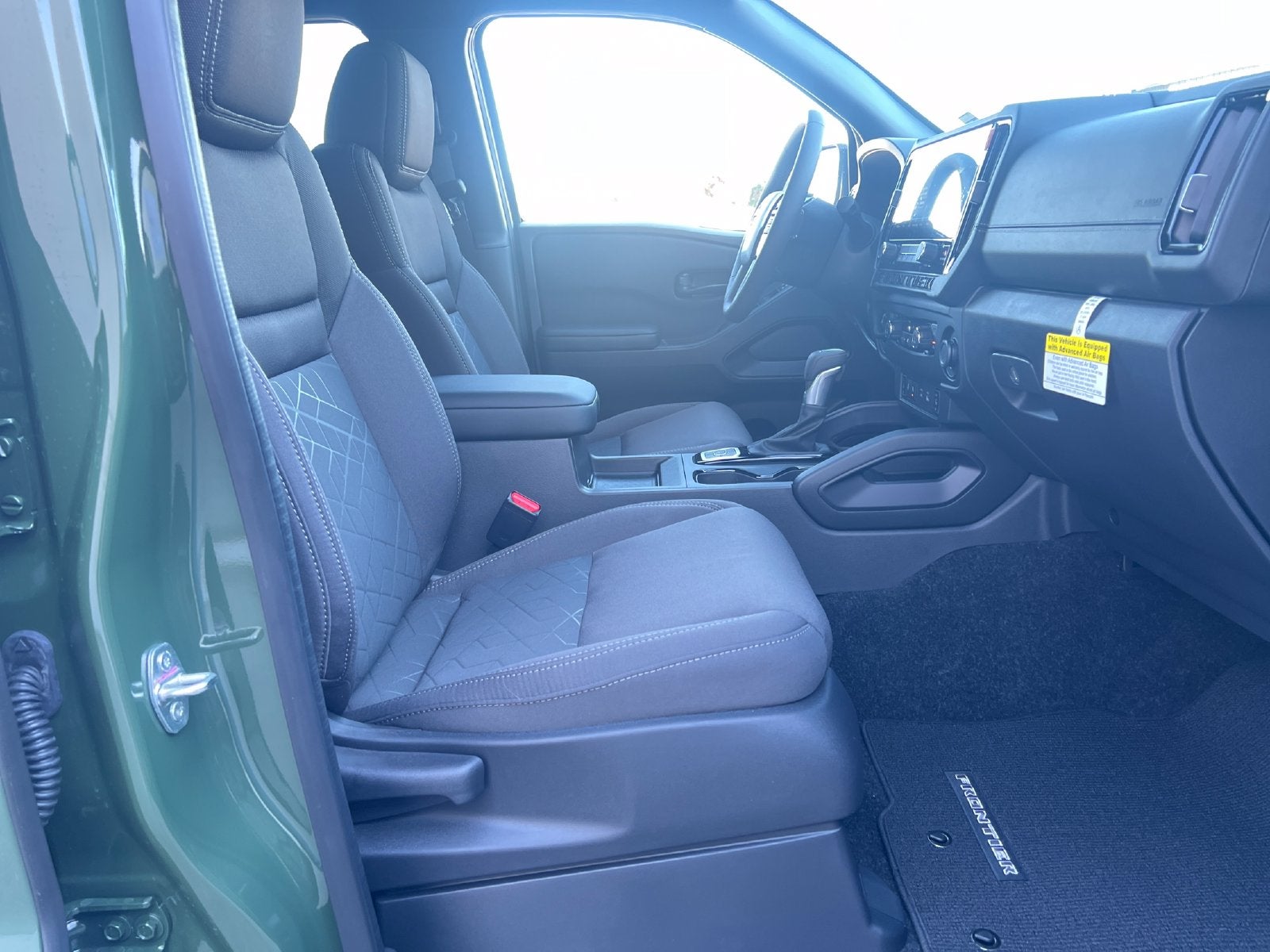 2027 Nissan Frontier SV