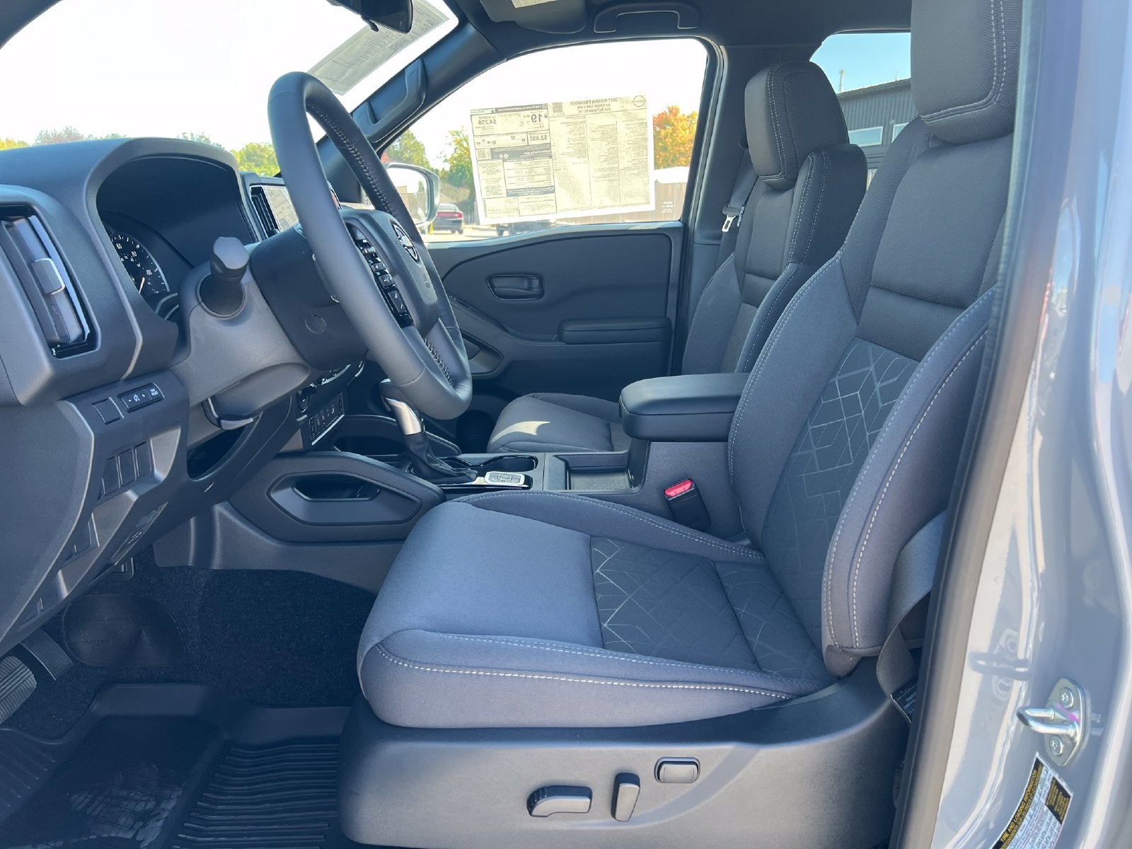 2027 Nissan Frontier SV