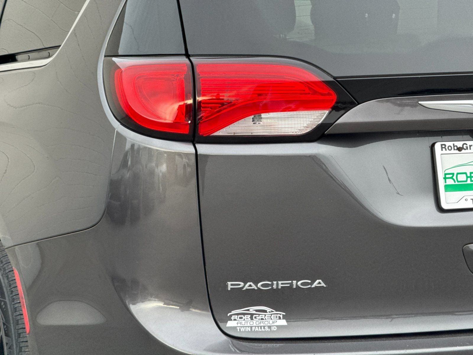 2018 Chrysler Pacifica Touring L