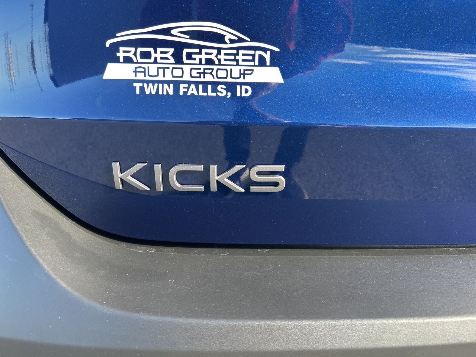 2026 Nissan Kicks SV