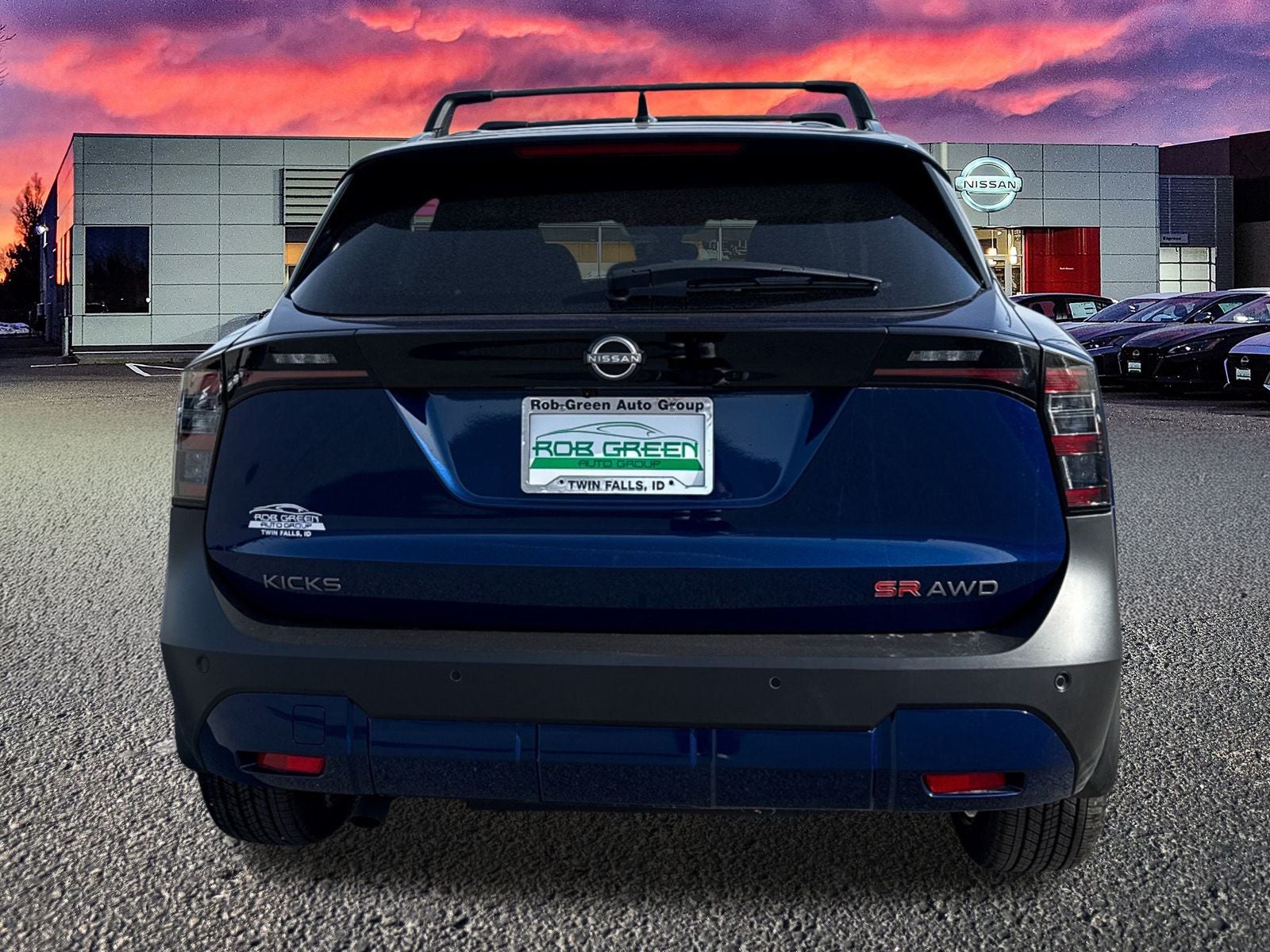 2026 Nissan Kicks SR