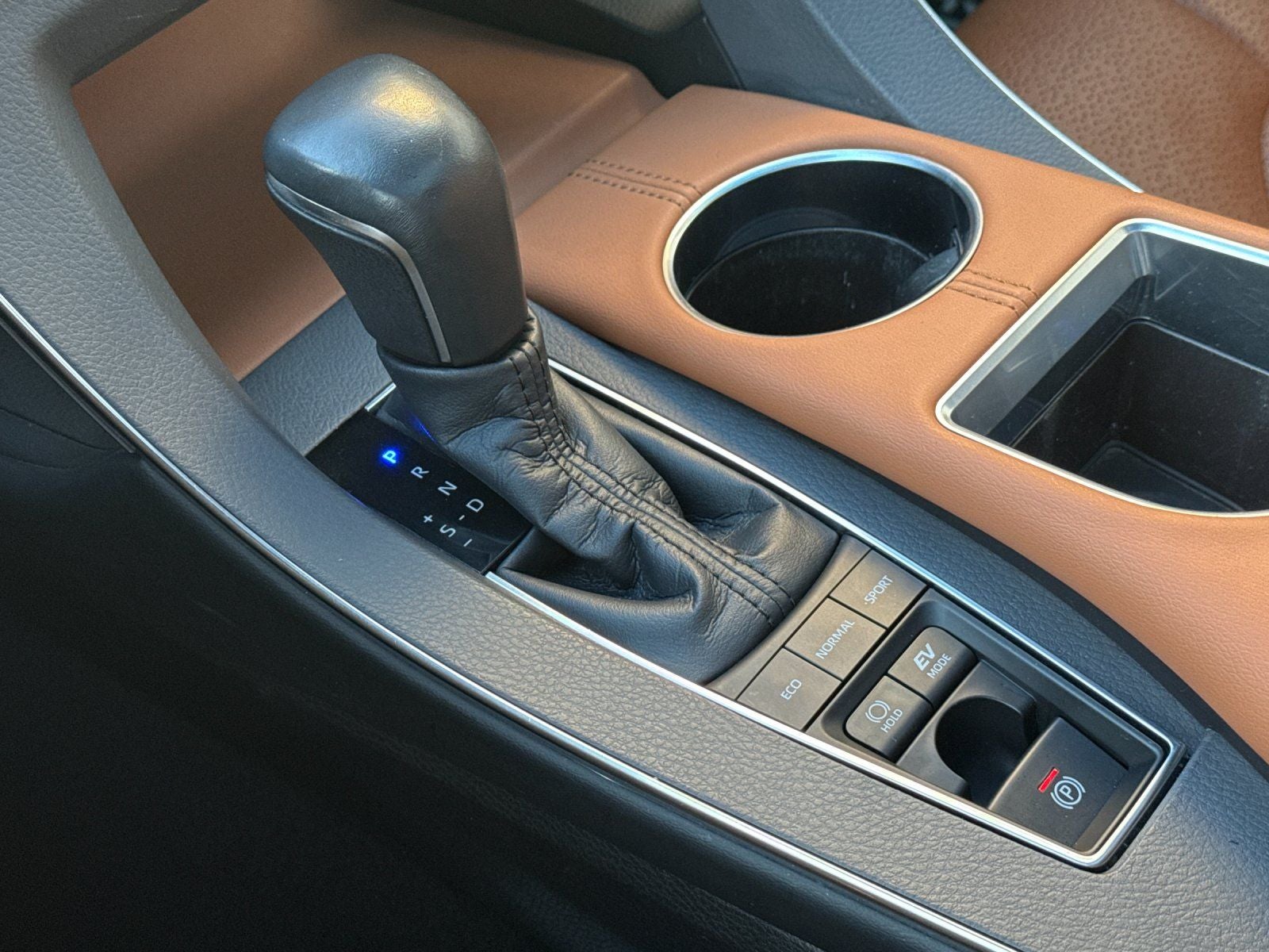 2020 Toyota Avalon Hybrid Limited