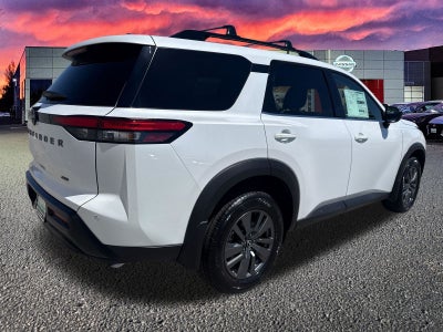 2026 Nissan Pathfinder SV