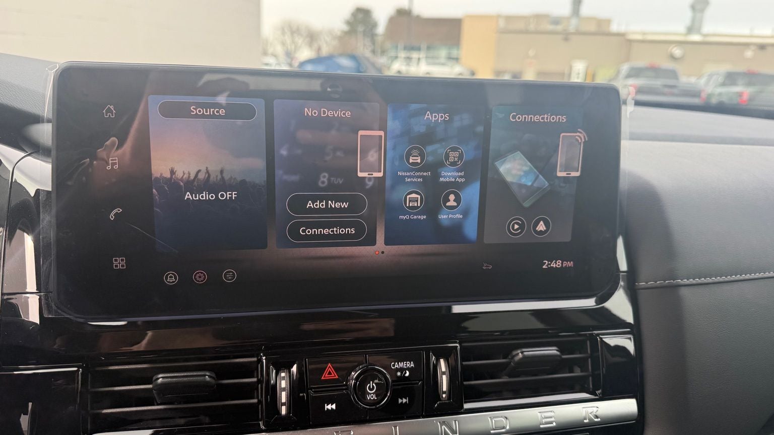 2026 Nissan Pathfinder SV