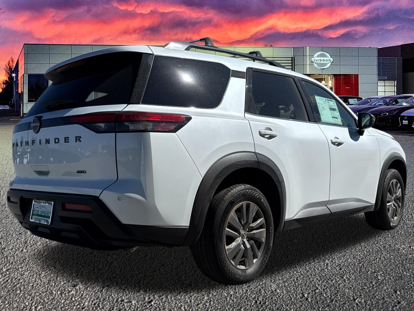 2026 Nissan Pathfinder SV