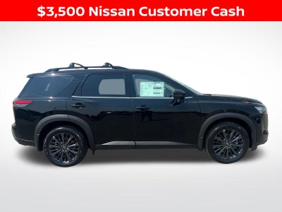 2026 Nissan Pathfinder SL