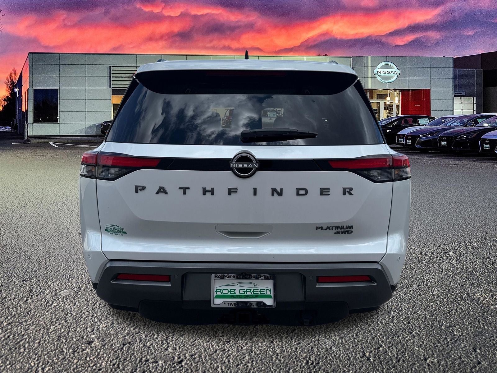 2026 Nissan Pathfinder Platinum