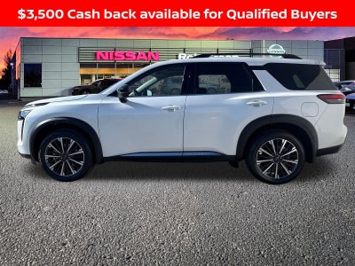 2026 Nissan Pathfinder Platinum