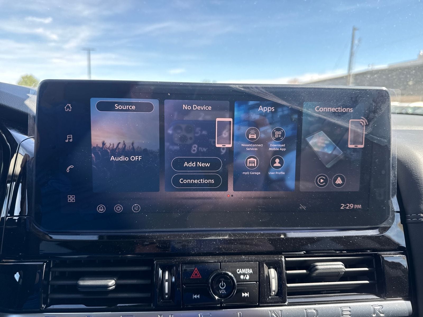 2026 Nissan Pathfinder Platinum