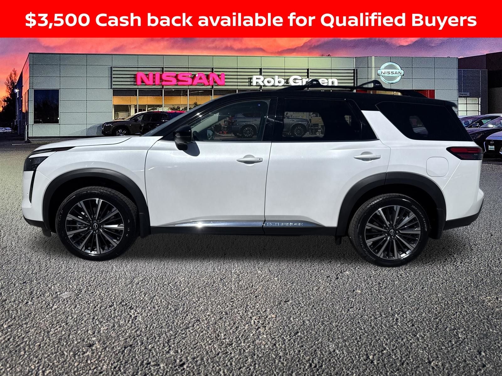 2026 Nissan Pathfinder Platinum