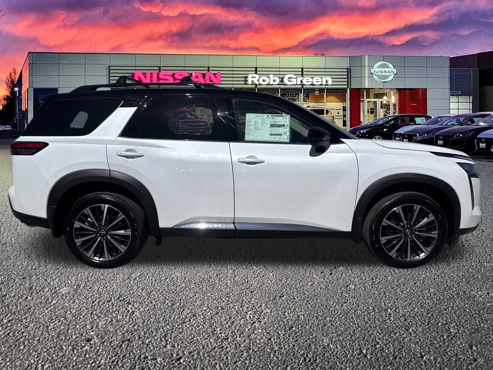 2026 Nissan Pathfinder Platinum