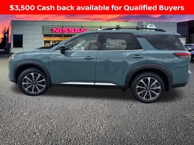 2026 Nissan Pathfinder Platinum