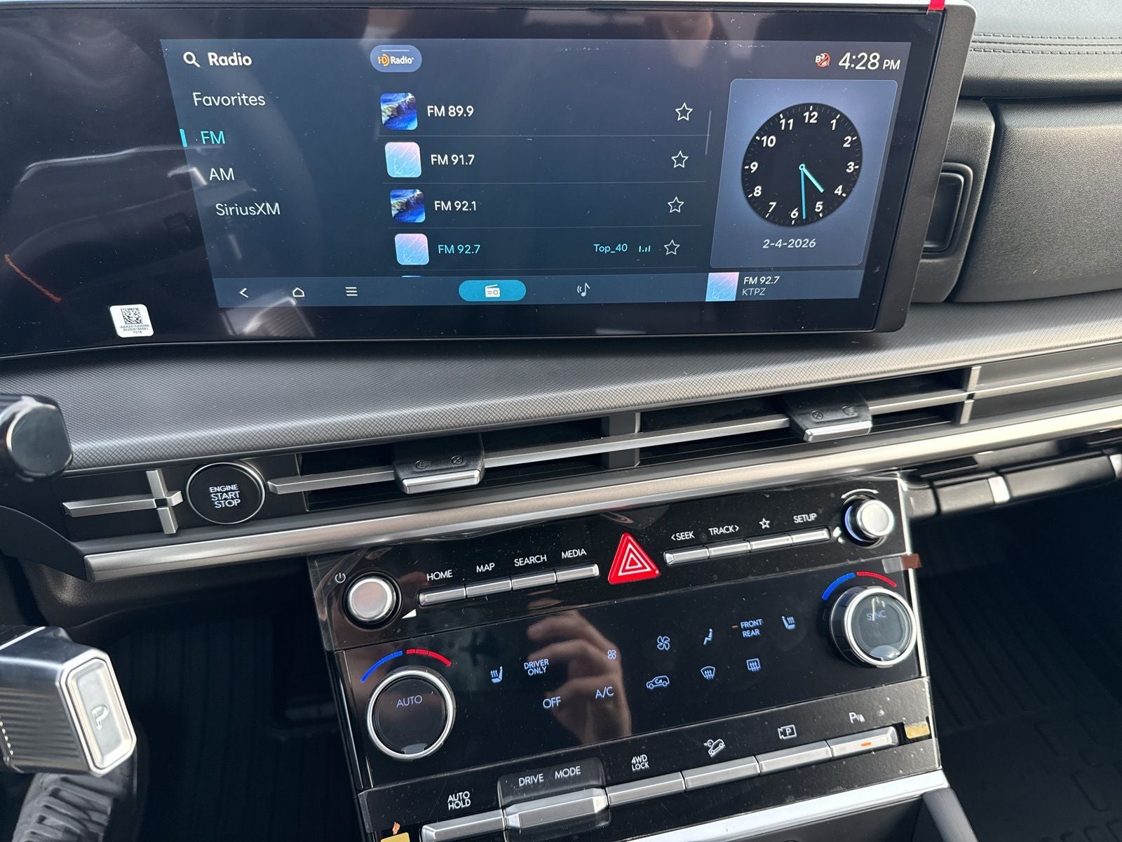 2026 Hyundai Santa Fe Hybrid SEL