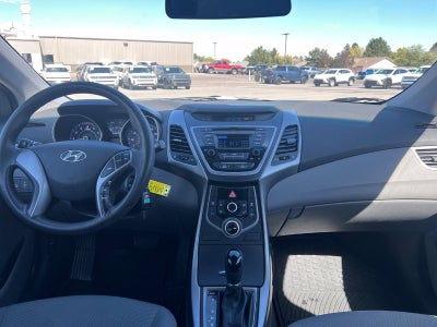 2015 Hyundai Elantra SE
