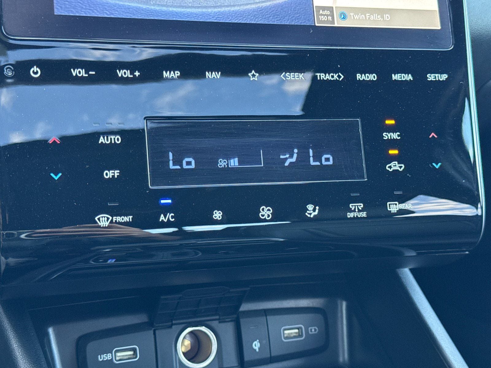 2024 Hyundai Santa Cruz NIGHT