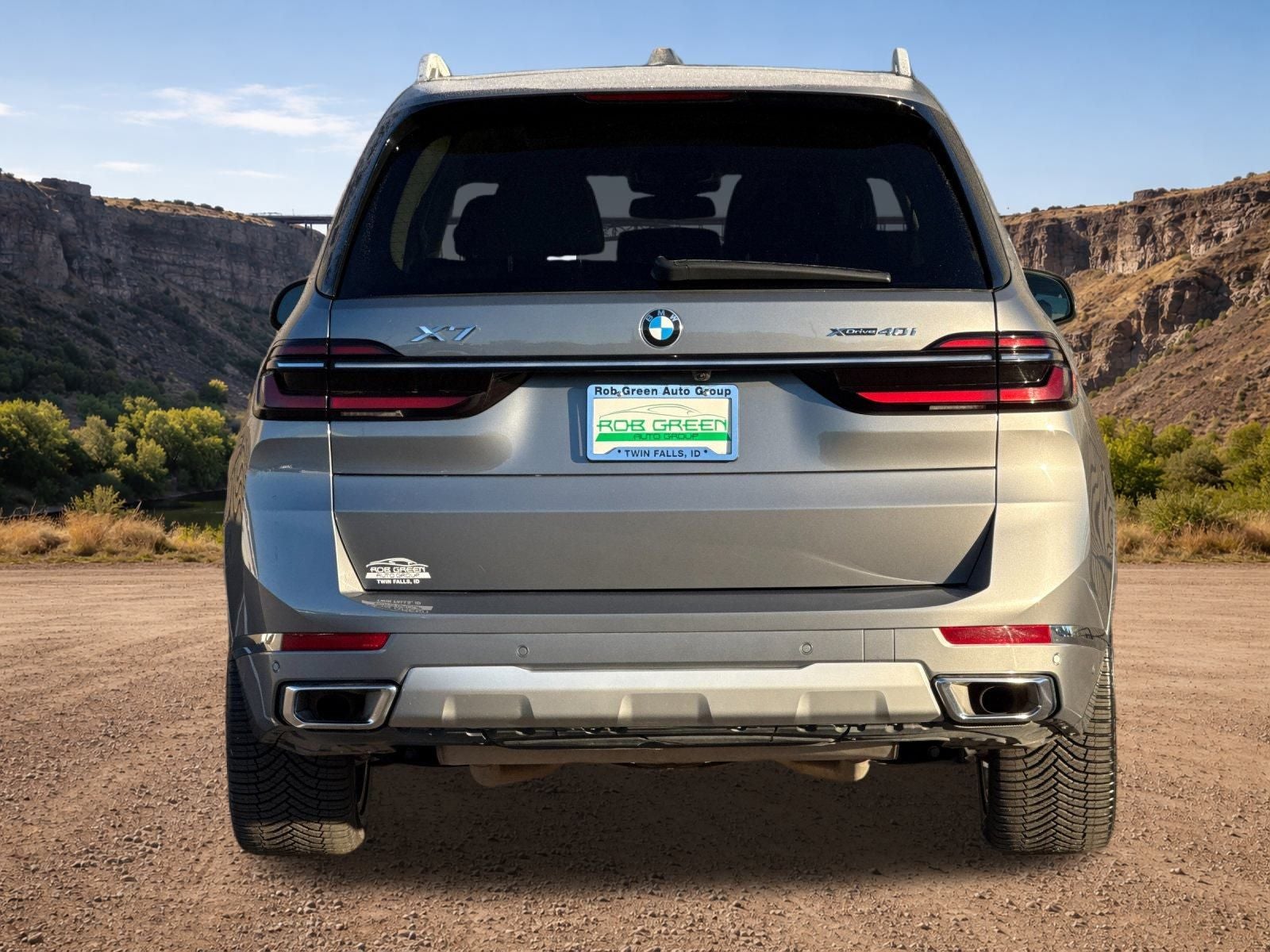 2025 BMW X7 xDrive40i