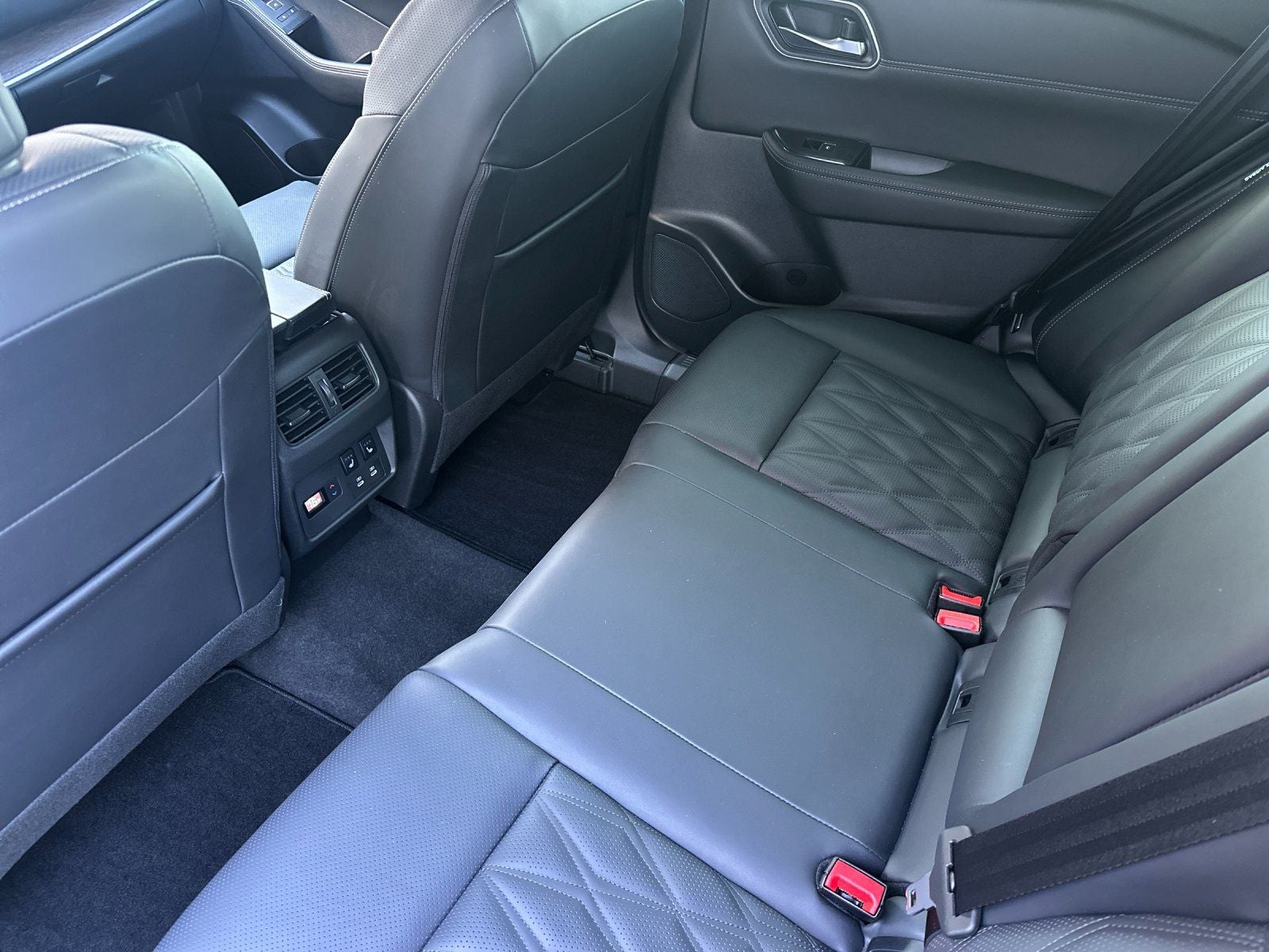 2024 Nissan Rogue Platinum
