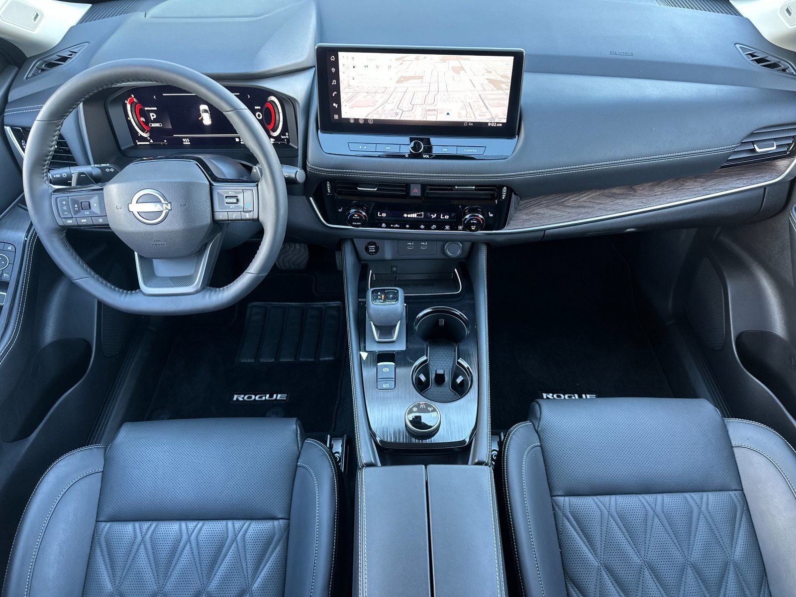 2025 Nissan Rogue Platinum