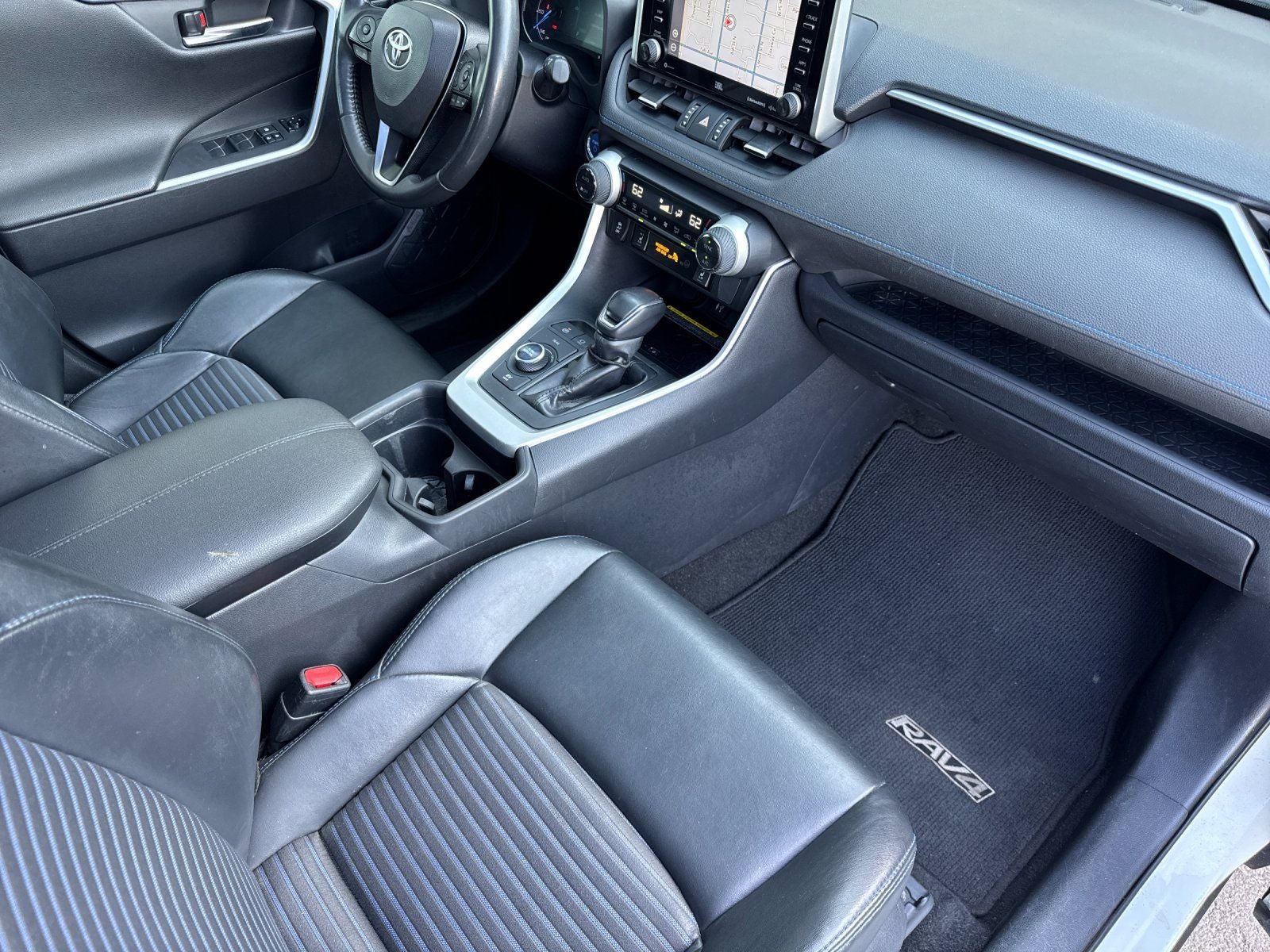 2019 Toyota RAV4 Hybrid XSE