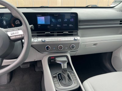 2025 Hyundai Kona SE