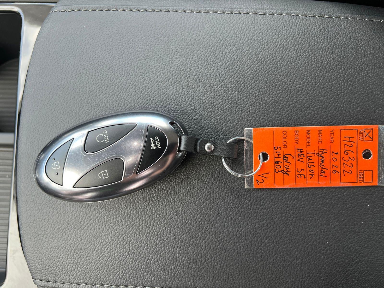 2026 Hyundai Tucson Hybrid Blue SE