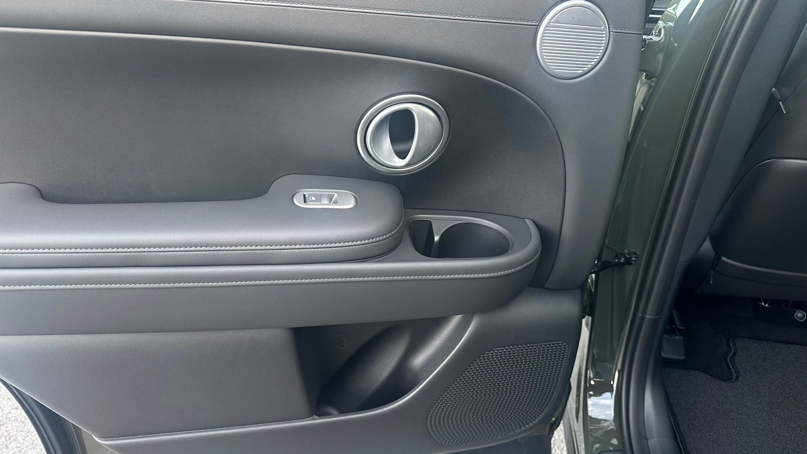 2026 Hyundai Palisade Hybrid SEL Premium 7 Passenger