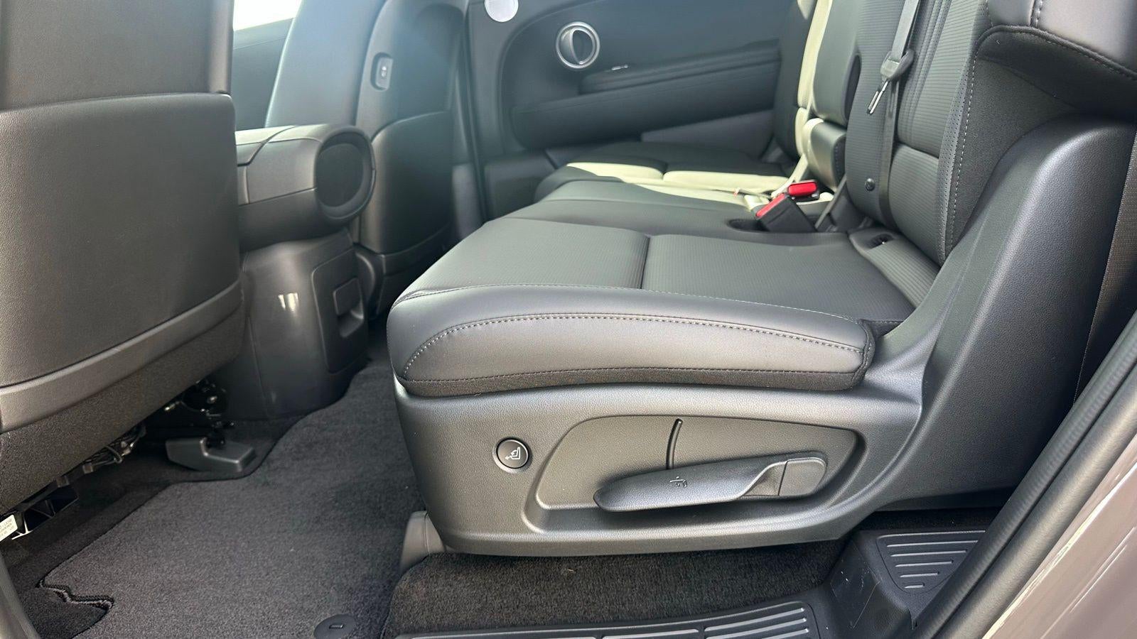 2026 Hyundai Palisade Hybrid SEL Premium 8 Passenger