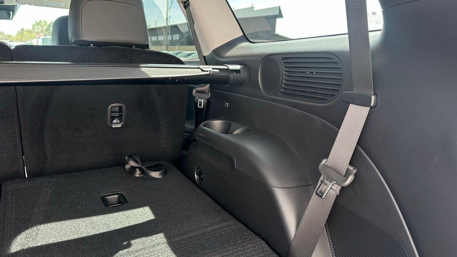 2026 Hyundai Palisade Hybrid SEL Premium 8 Passenger