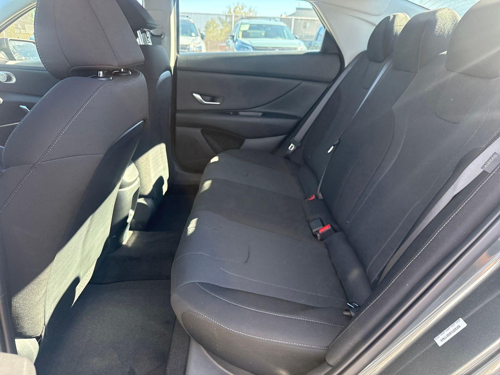 2026 Hyundai Elantra SE