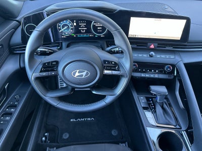 2025 Hyundai Elantra Hybrid SEL Sport
